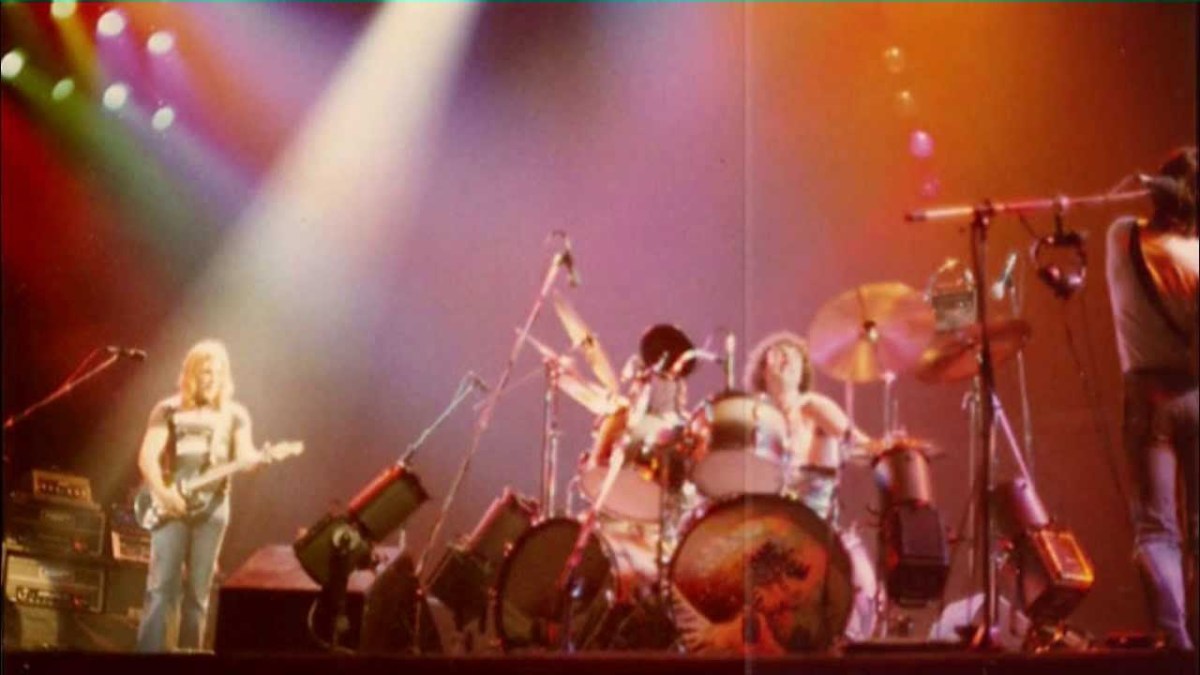 50 Best Rock Songs About Diamonds