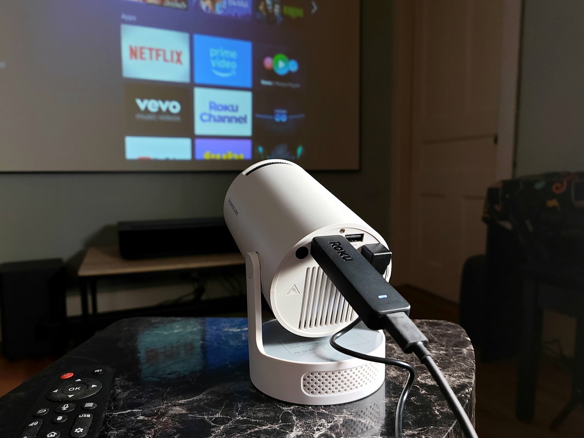 Review of the MAGCUBIC HY300 Pro+ Mini Projector