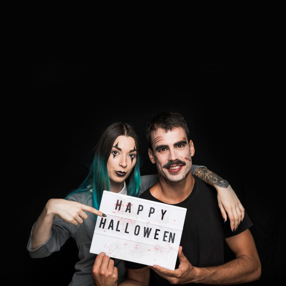 For You and Your Boo: 5 Frugal but Spook-Tacular Date Ideas for Halloween