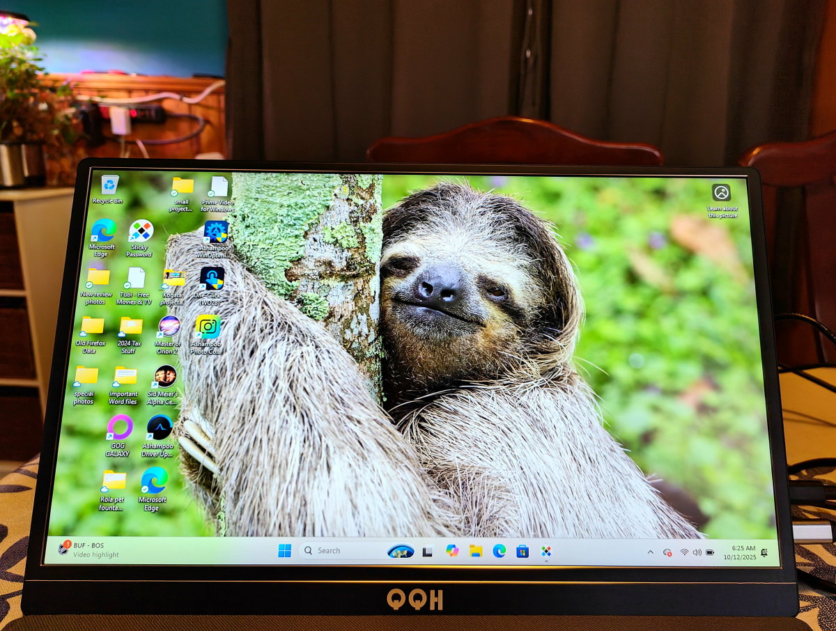 Review of the QQH 15.6 Inch 4K UHD Portable Monitor
