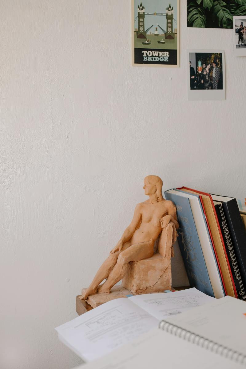 The Ultimate Easy Guide to Organizing Your Life with a Simple Notebook System