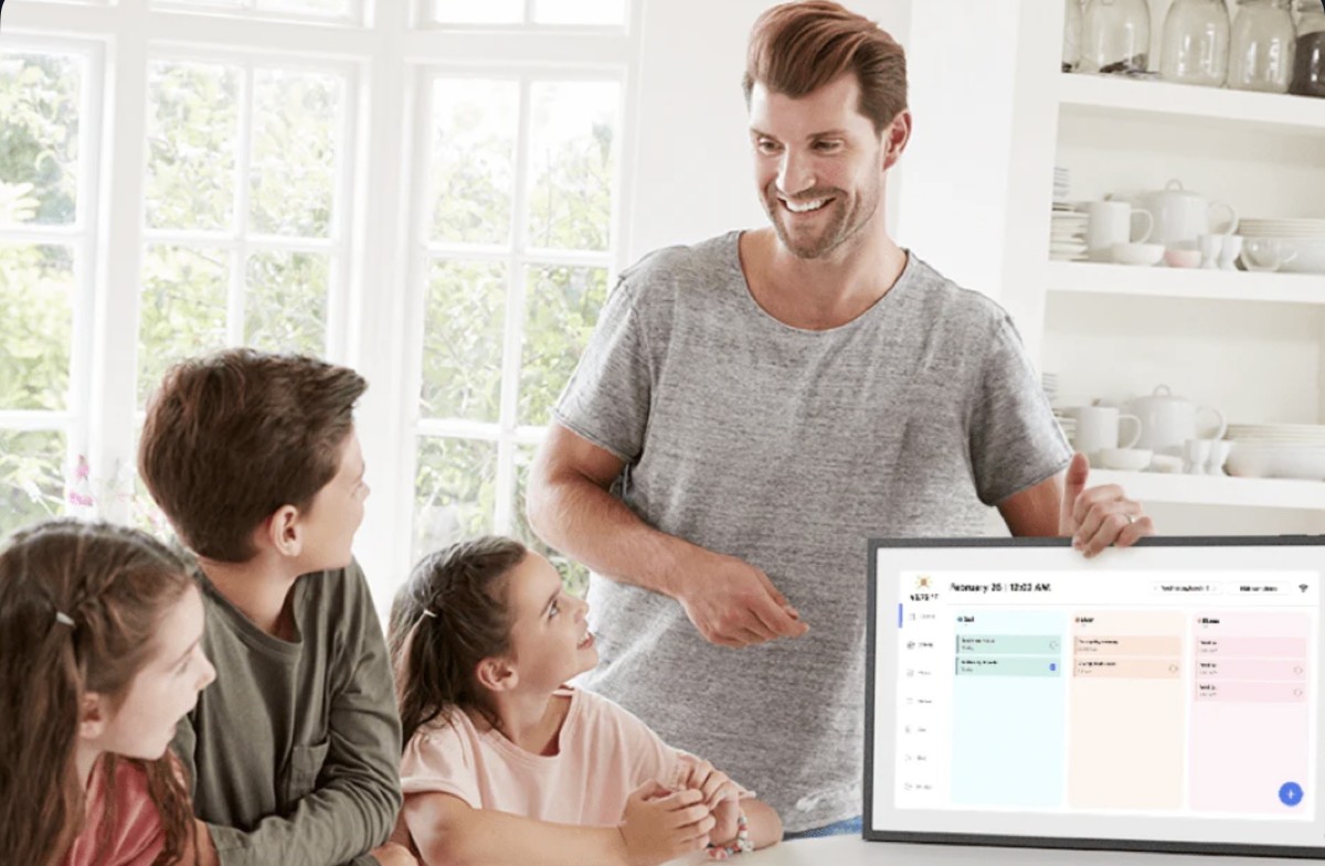The DRAGON TOUCH Digital Calendar Shows What Is Going On With You and Your Family