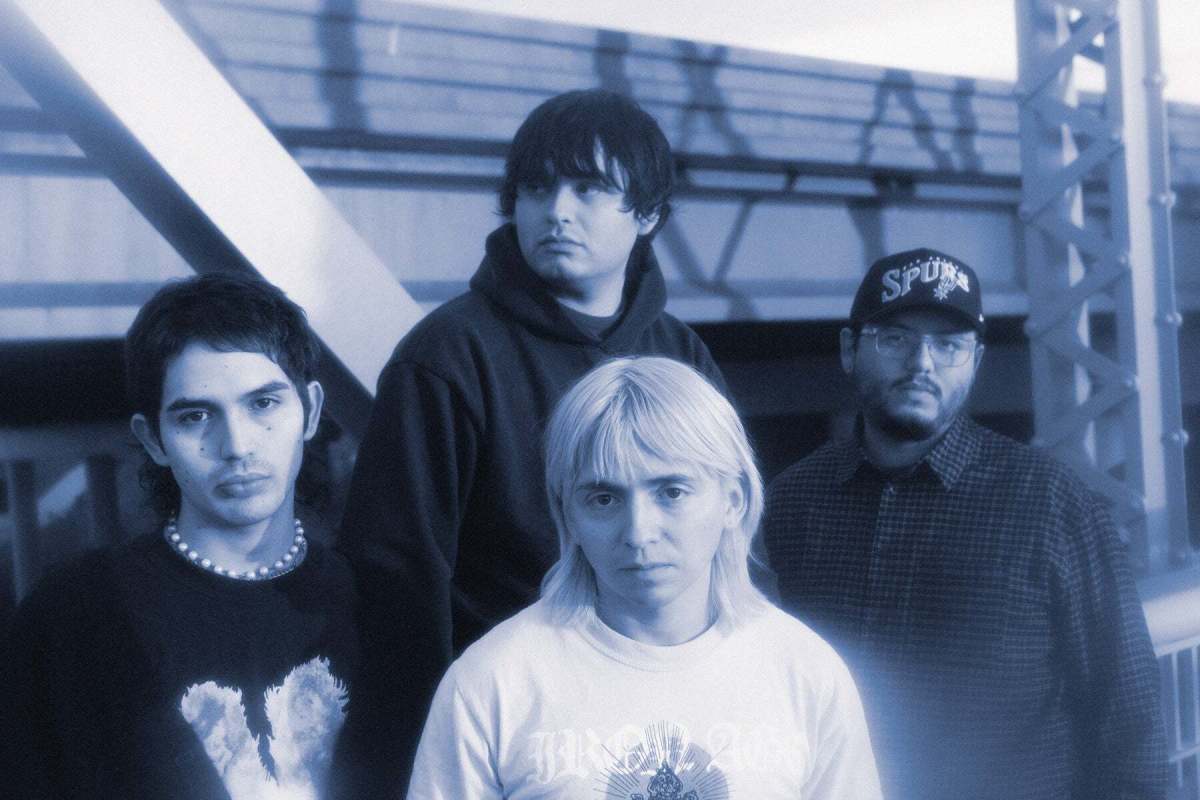 50 Best Bands Like Glare