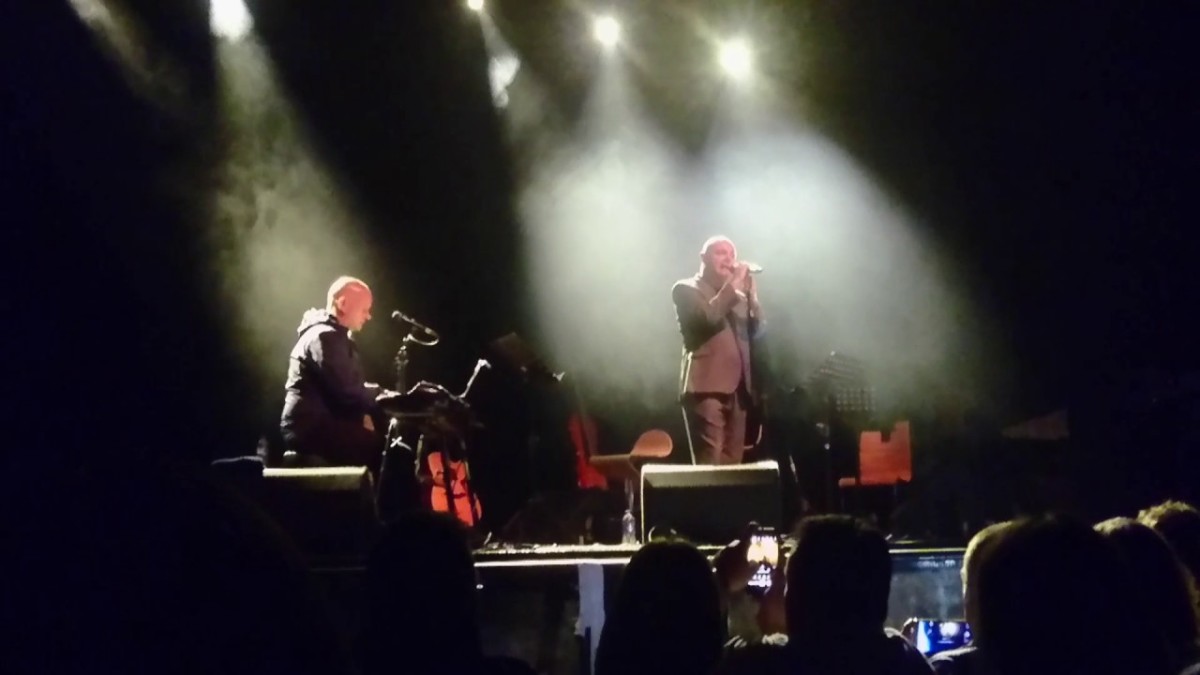 50 Best Bands Like Hue and Cry