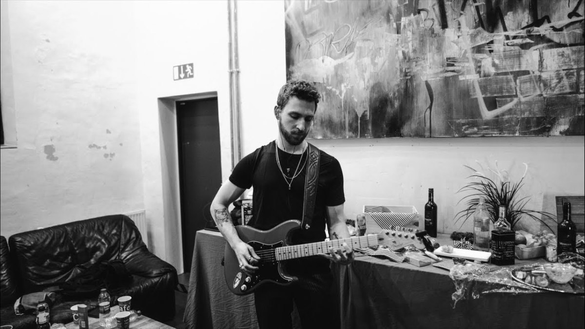 50 Best Bands Like Two Feet