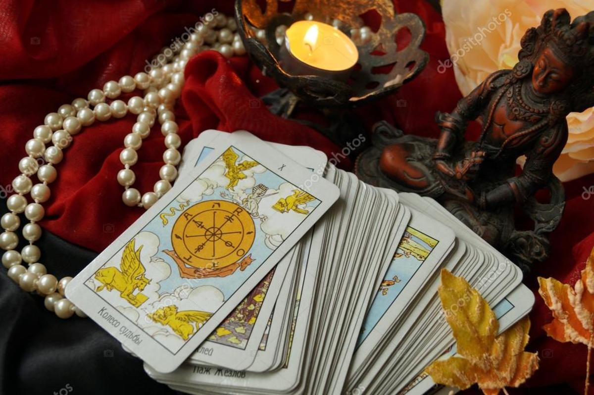 Tarot Card Meanings: Major Arcana 0-6 (First Seven Cards)