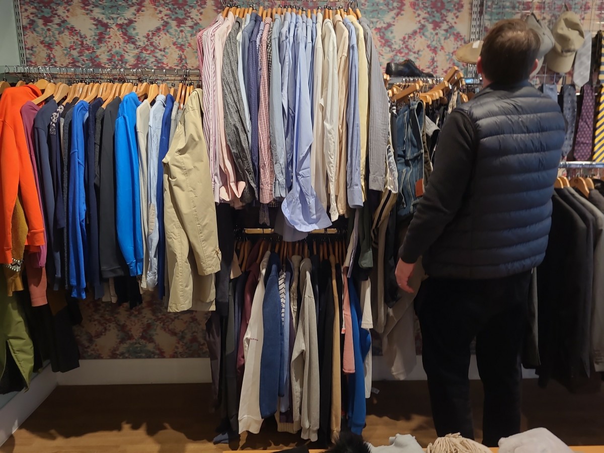 Revamp your wardrobe, one rack at a time. Revamp your wardrobe, one rack at a time.