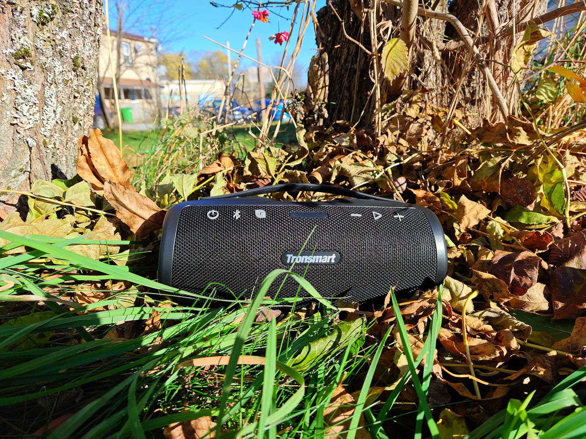 Review of the Tronsmart MIRTUNE S100 Portable Outdoor Speaker