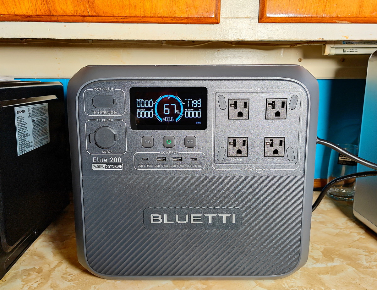 Review of the BLUETTI Elite 200 V2 Portable Power Station