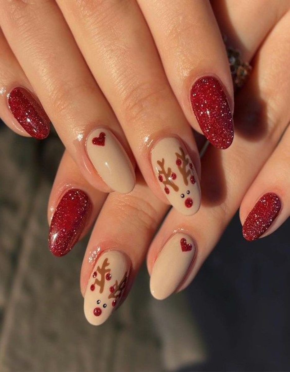 awesome-christmas-nail-designs