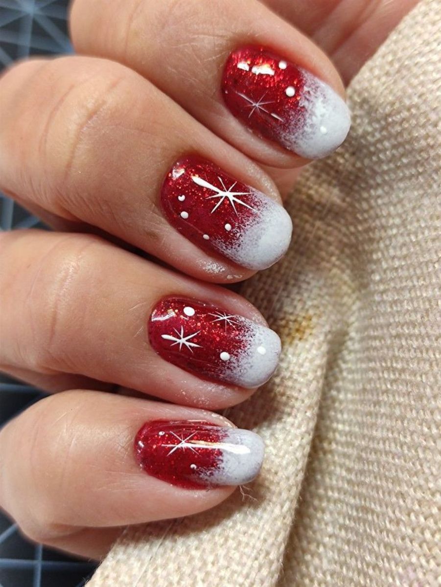 40+ Christmas Nail Art Designs for Short and Medium Nails - HubPages