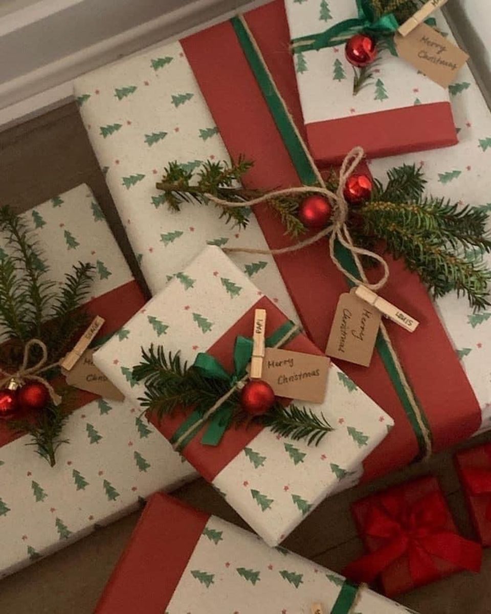 35+ Creative Christmas Gift Wrapping Ideas for Friends & Family