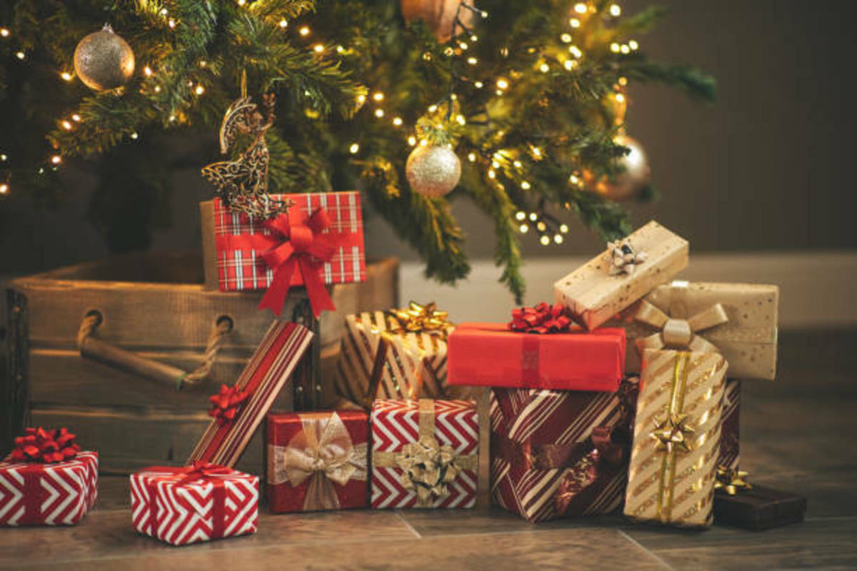 Alternatives To Wrapping Presents Alternatives To Wrapping Presents
