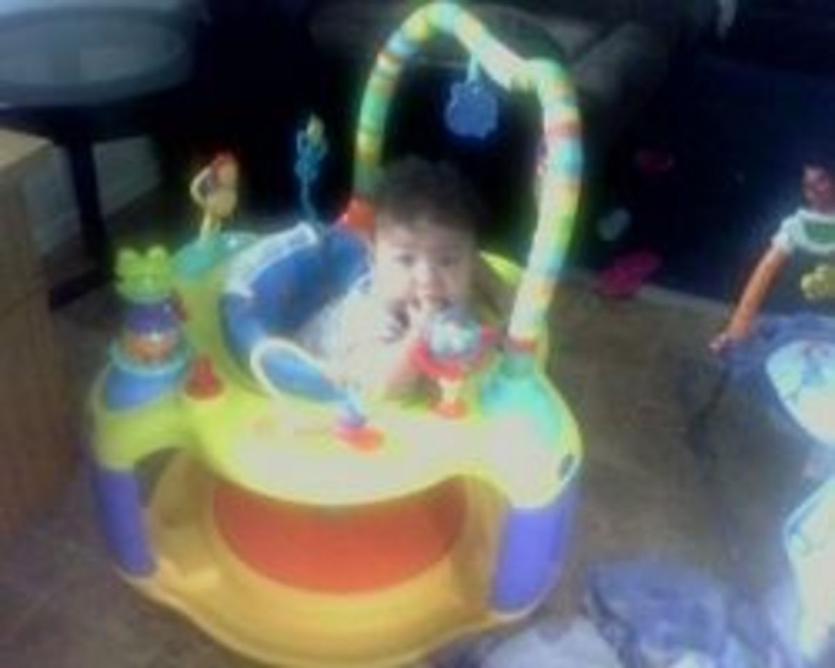 Bright Starts Bounce-About Activity Center Review: Baby Bouncer Bliss