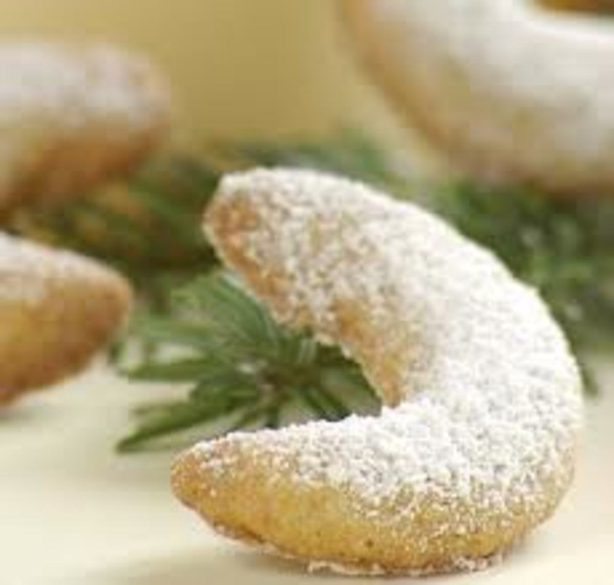 The Cook in Me:  When Do We Start Baking Cookies? Vanillekipferl (Crescents)©