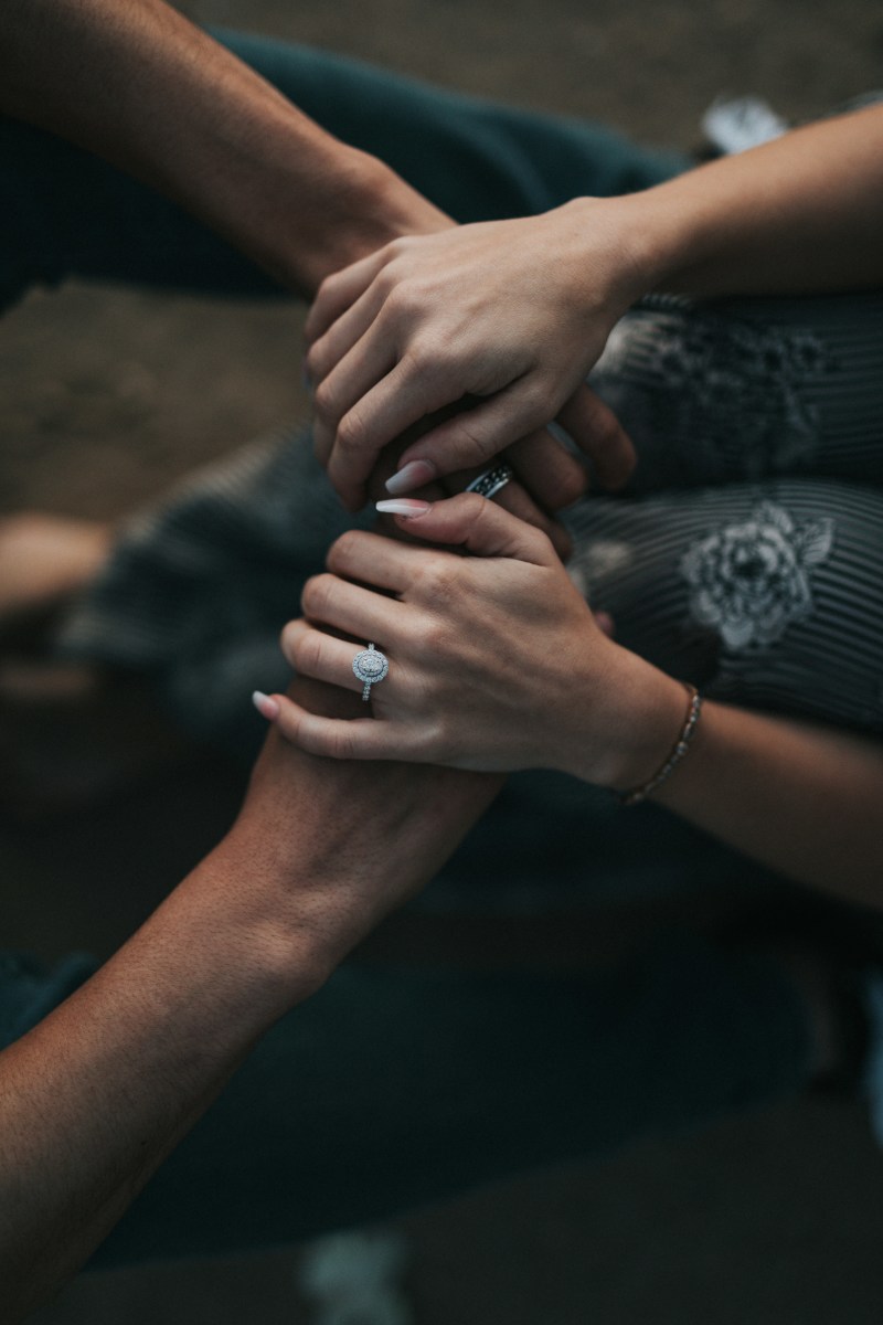 How to Know When a Relationship Is Ending.