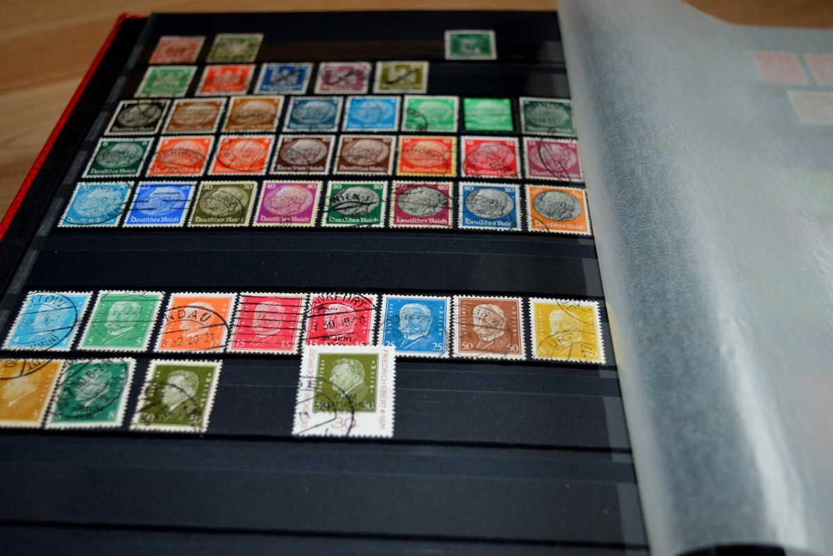 Shopping for Postage Stamps Online Is a Dreadful Nightmare