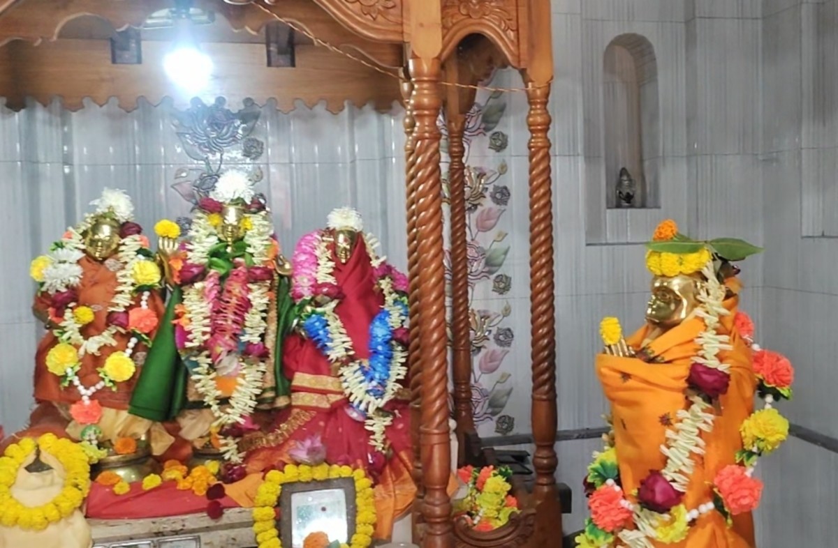 Lord Rama without a Bow & arrows : Janaki Nath temple, Nandigram, Medinipur, West Bengal