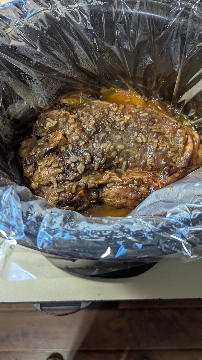 Slow Cooker Pot Roast - with Carrots, Peppers, Onion, Garlic