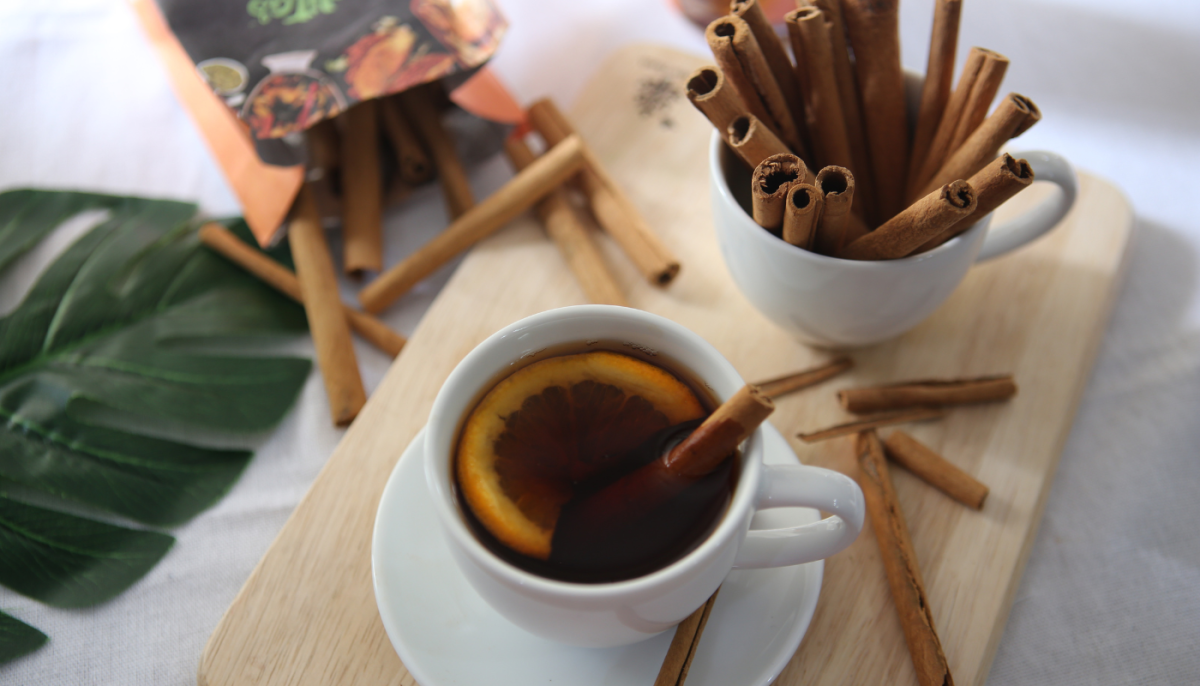 How to Make Cinnamon Stick Tea & Its Benefits (Easy Recipe)