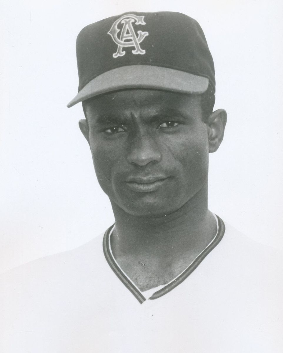 A Look Back At Baseball's Replacement Players from Thirty Years Ago