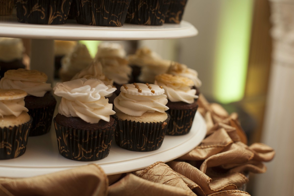 Wedding Cake Alternatives: Creative Ideas to Sweeten Your Day - HubPages, image size:1200x800